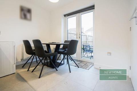 undefined, Green Meadow Close, Penwortham PR1