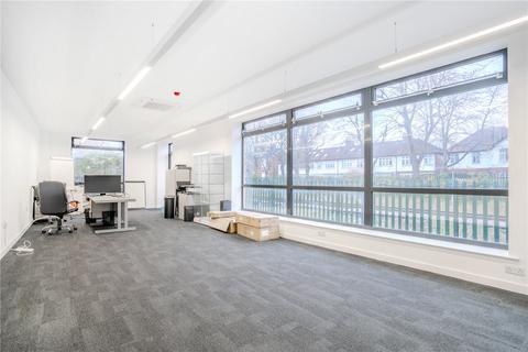 undefined, Sandycombe Road, Richmond, TW9