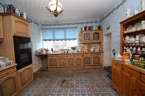 3 bedroom house for sale, Bank Place, Porthmadog