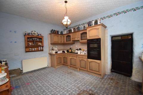 3 bedroom house for sale, Bank Place, Porthmadog