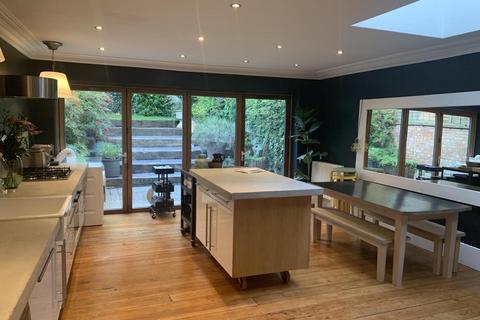 undefined, Edison Road, Crouch End, London, N8