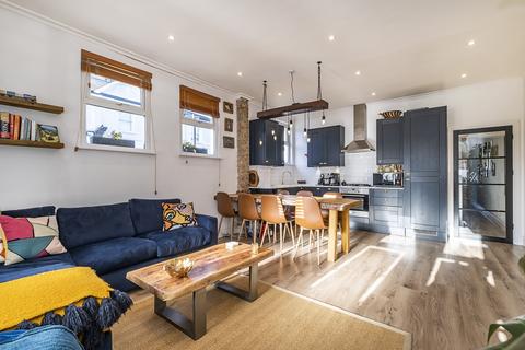 undefined, Revelstoke Road London SW18