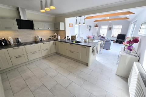 undefined, Shearwater Drive, Bradwell