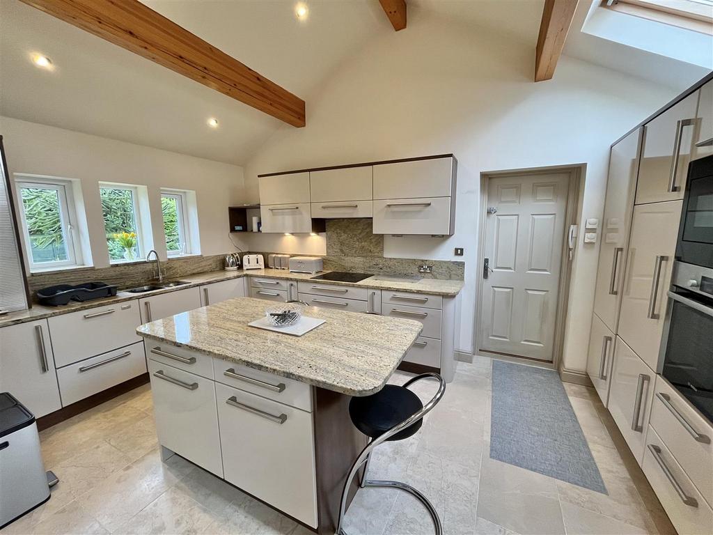 Breakfast Kitchen
