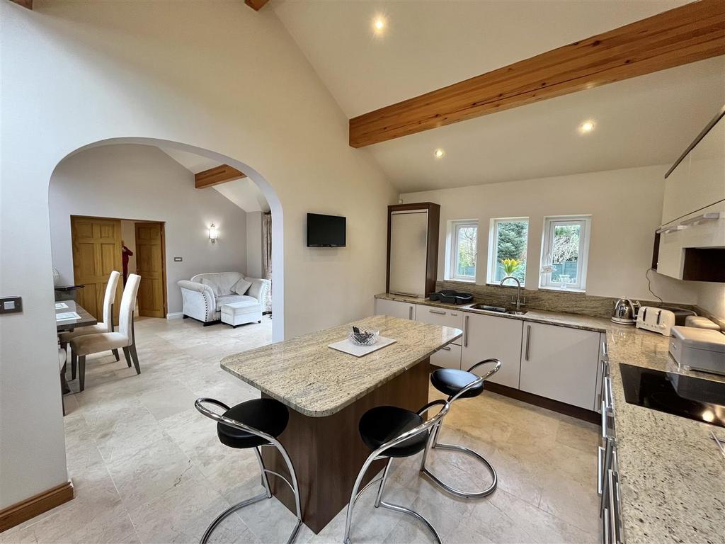Breakfast Kitchen
