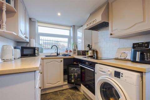 undefined, Stainton Avenue, Waddingham