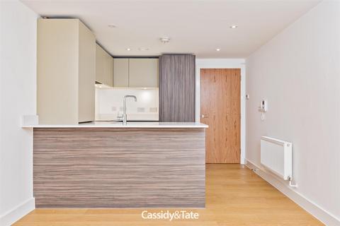 undefined, Watling Street, Radlett