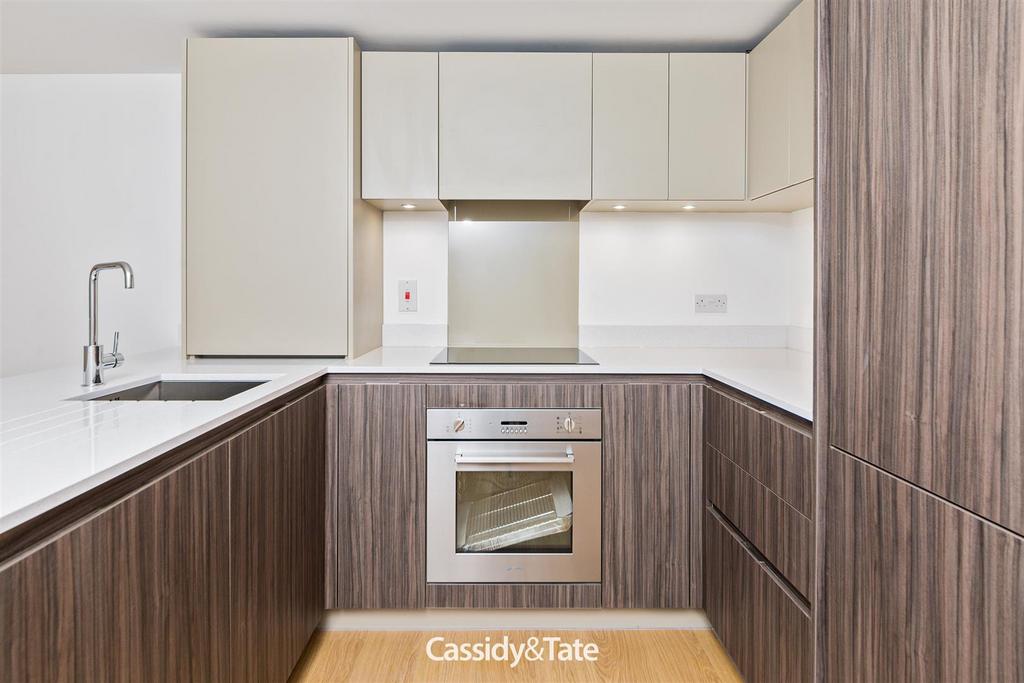 Plot 12 199 Watling Street-014.jpg