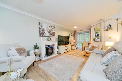 undefined, Coed Pella Road, Colwyn Bay, Conwy, LL29