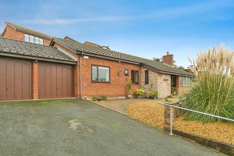 undefined, Cae Melyn, Llanddulas, Abergele, Conwy, LL22