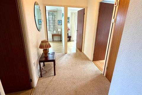 3 bedroom detached bungalow for sale, Llys Gwyn, Penrhyn Bay, Llandudno