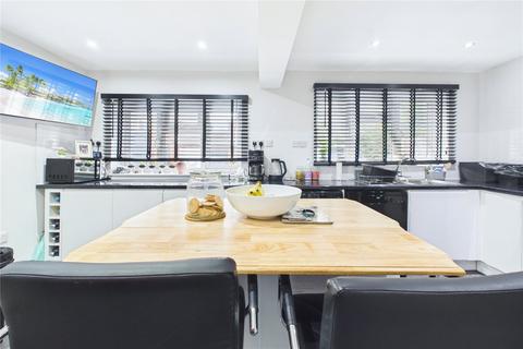 3 bedroom detached house for sale, Constable Road, Wiltshire SN2