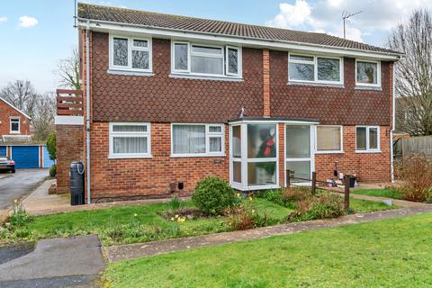 2 bedroom flat for sale, The Cloisters, Fareham PO15