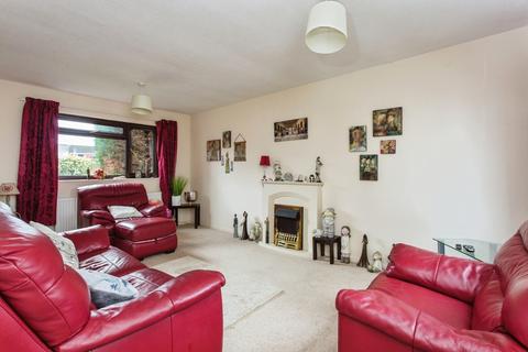 3 bedroom end of terrace house for sale, Wade Brook Road, Leyland, Lancashire, PR26