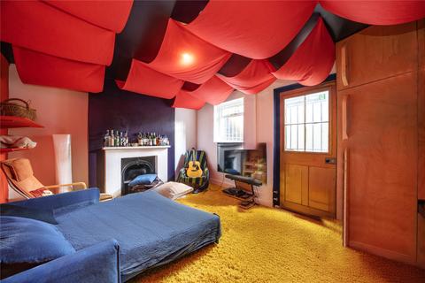 undefined, Goulton Road, London, E5