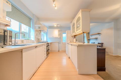 4 bedroom semi-detached house for sale, New Street, Cubbington, Leamington Spa