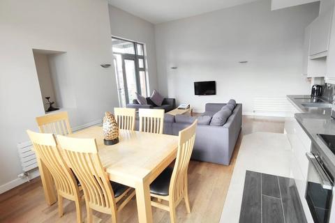 2 bedroom flat for sale, Centralofts, 21 Waterloo Street, Newcastle upon Tyne, Tyne and Wear, NE1