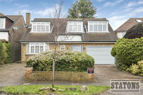 4 bedroom detached house for sale, Courtleigh Avenue, Hadley Wood, Hertfordshire, EN4