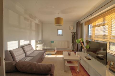 2 bedroom flat for sale, Stort Tower, Harlow