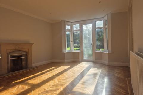 4 bedroom detached house for sale, 46 Castle Way, Leybourne, West Malling, Kent ME19 5HG