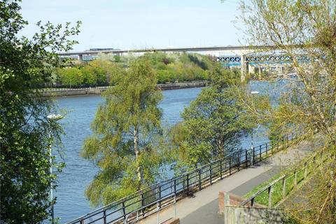 2 bedroom flat for sale, The Grainger, Gateshead, NE8