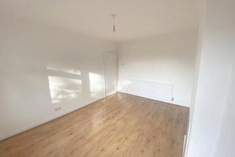 undefined, Bendee Avenue, Little Neston, Neston, Cheshire, CH64