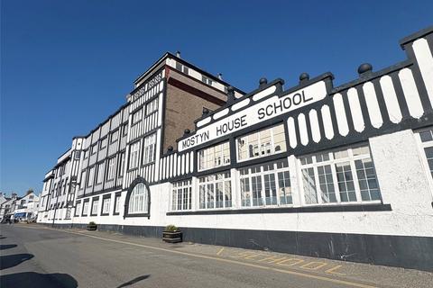 undefined, Grenfell Park, Parkgate, Neston, Cheshire, CH64