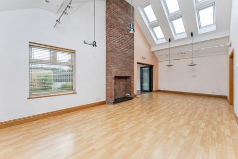 undefined, Deeside, Heswall, Wirral, Merseyside, CH60