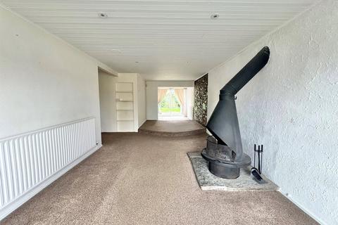 undefined, Warwick Close, Neston, Cheshire, CH64