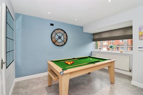4 bedroom detached house for sale, Ashton Road, Chesterfield, S45