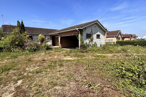 4 bedroom bungalow for sale, 11 Mill Road, Emneth, Wisbech, Norfolk PE14 8AE