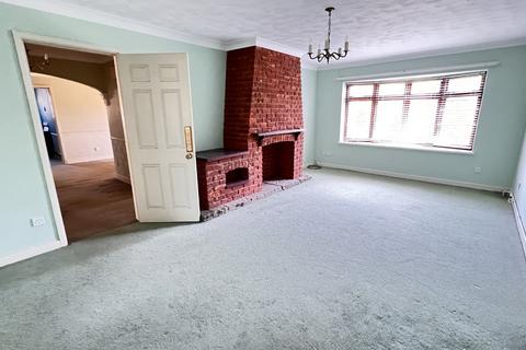 4 bedroom bungalow for sale, 11 Mill Road, Emneth, Wisbech, Norfolk PE14 8AE