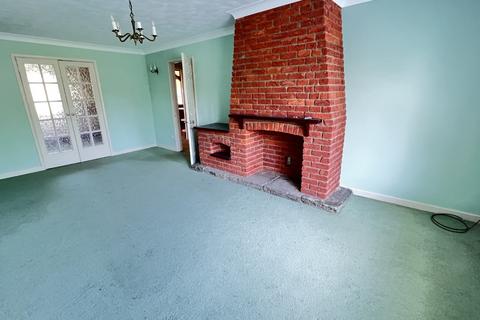 4 bedroom bungalow for sale, 11 Mill Road, Emneth, Wisbech, Norfolk PE14 8AE