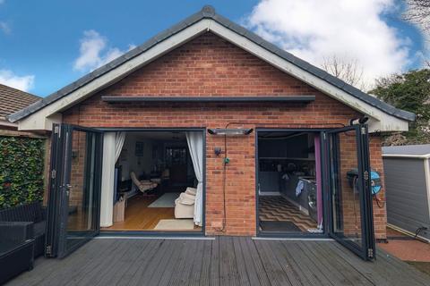 undefined, Riverside Walk, Neston, Cheshire, CH64