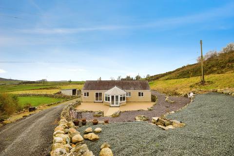 undefined, Bach, GARNDOLBENMAEN, Gwynedd, LL51
