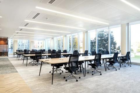 Office to rent, 10 Chiswell St London EC1Y 4UQ