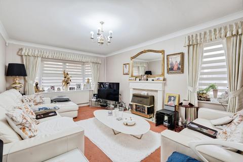 4 bedroom detached house for sale, Parkway, Westhoughton, Bolton, Greater Manchester, BL5