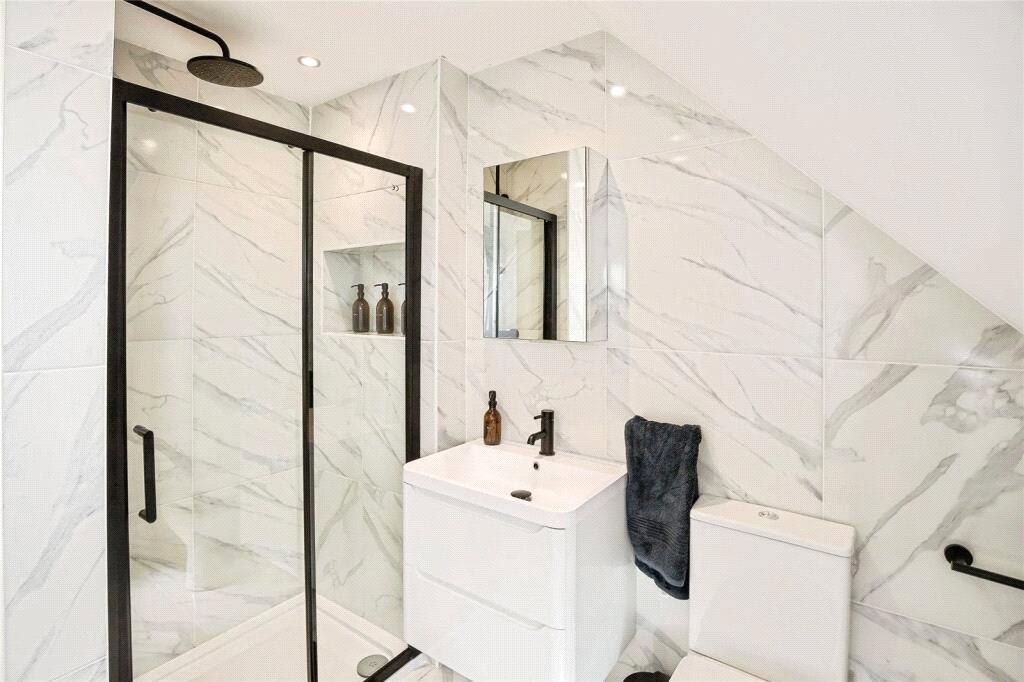 Ensuite