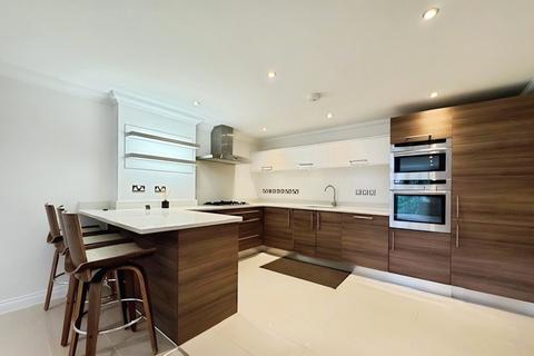 3 bedroom apartment for sale, Tower Road, BRANKSOME PARK, BH13