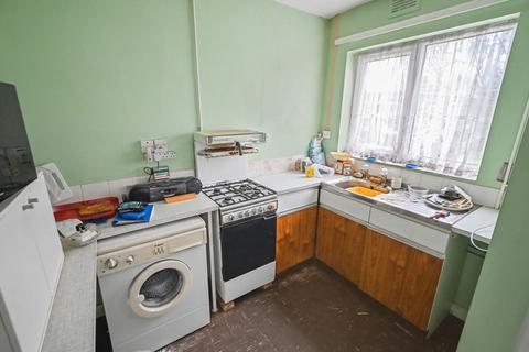 undefined, Albany Crescent, Bilston WV14