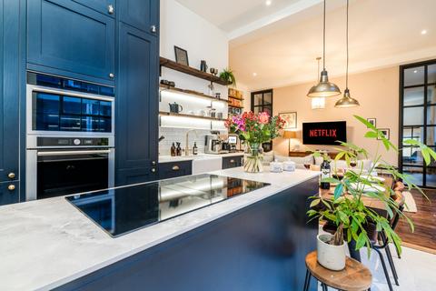1 bedroom flat for sale, Woodstock Grove, Shepherds Bush, W12