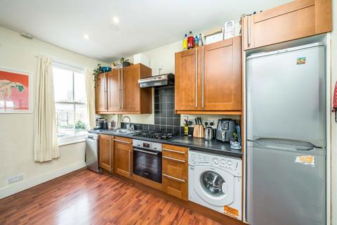 1 bedroom flat to rent, Gauden Road, London SW4