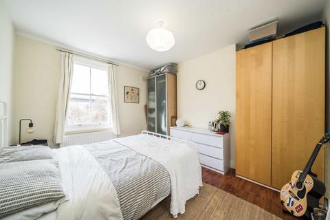 1 bedroom flat to rent, Gauden Road, London SW4