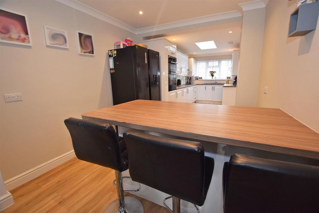 Kitchen/Breakfast