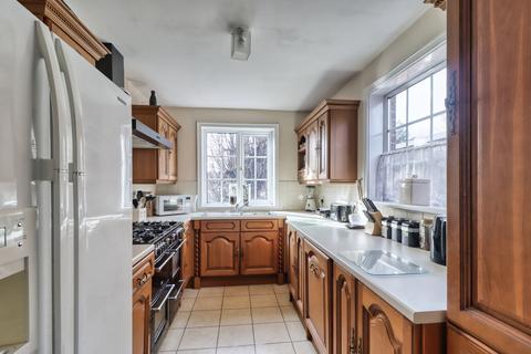 4 bedroom detached house for sale, West Wycombe Road, Buckinghamshire HP12