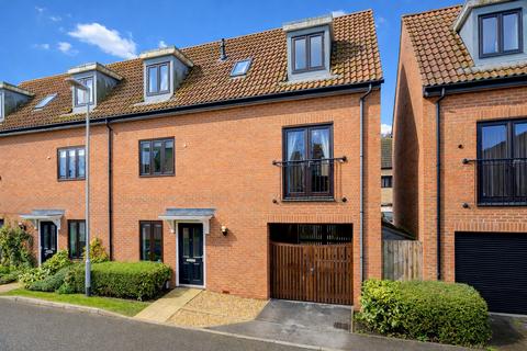 undefined, Crathes Gardens, Westcroft, Milton Keynes, MK4