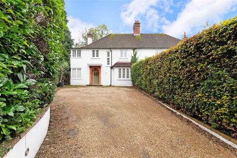 4 bedroom semi-detached house for sale, Kingswood Road, Tadworth