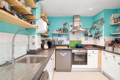 1 bedroom flat for sale, Donnington Road, London NW10