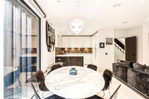 undefined, Southwick Yard, Titchborne Row, London, W2