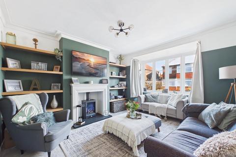 3 bedroom semi-detached house for sale, Silloth Place, Cullercoats